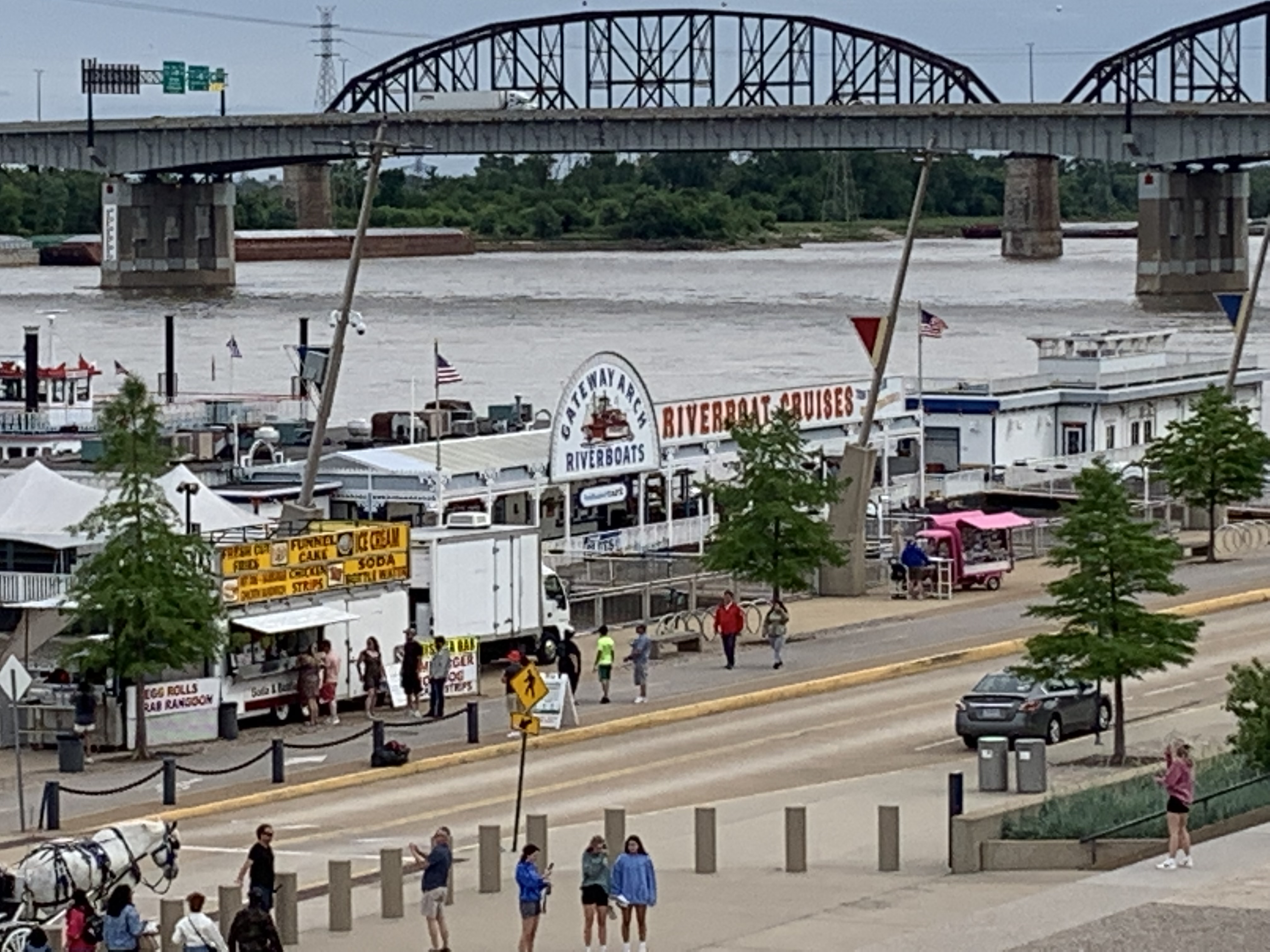 ./2022/06 - St Louis/02 - Day 2/20220522-161853865.JPG